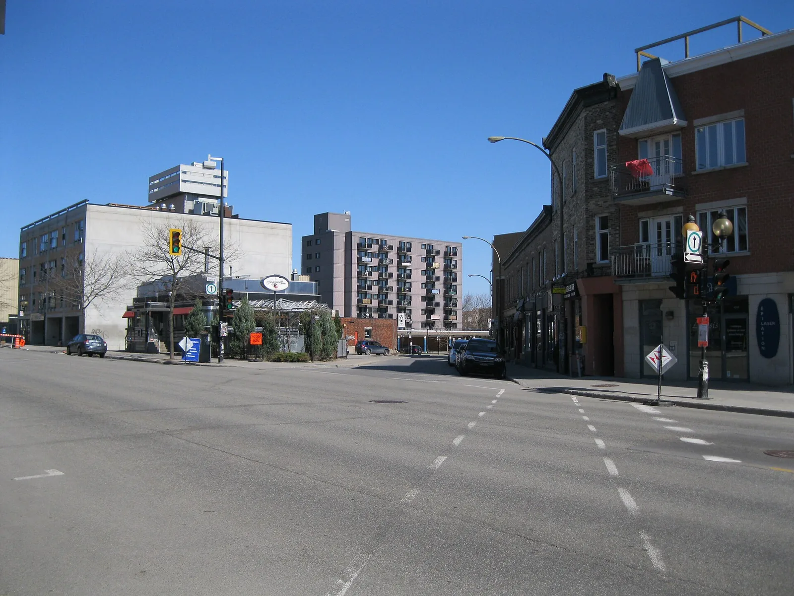 Rue Saint-Denis at rue Gilford in the Plateau-Mont-Royal on a spring day