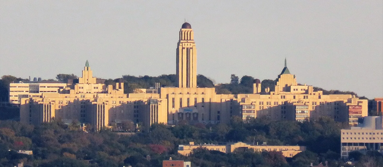The art deco main pavilion and tower of the Université de Montréal on the northern slope of Mount Royal