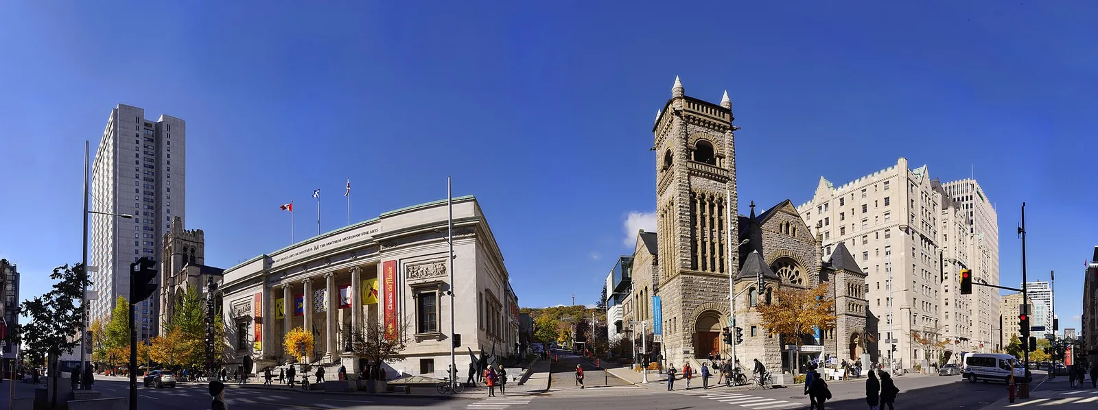 Panorama of the Montreal Museum of Fine Arts pavilions on rue Sherbrooke Ouest with autumn trees, a rainy-day pick for Montreal in November