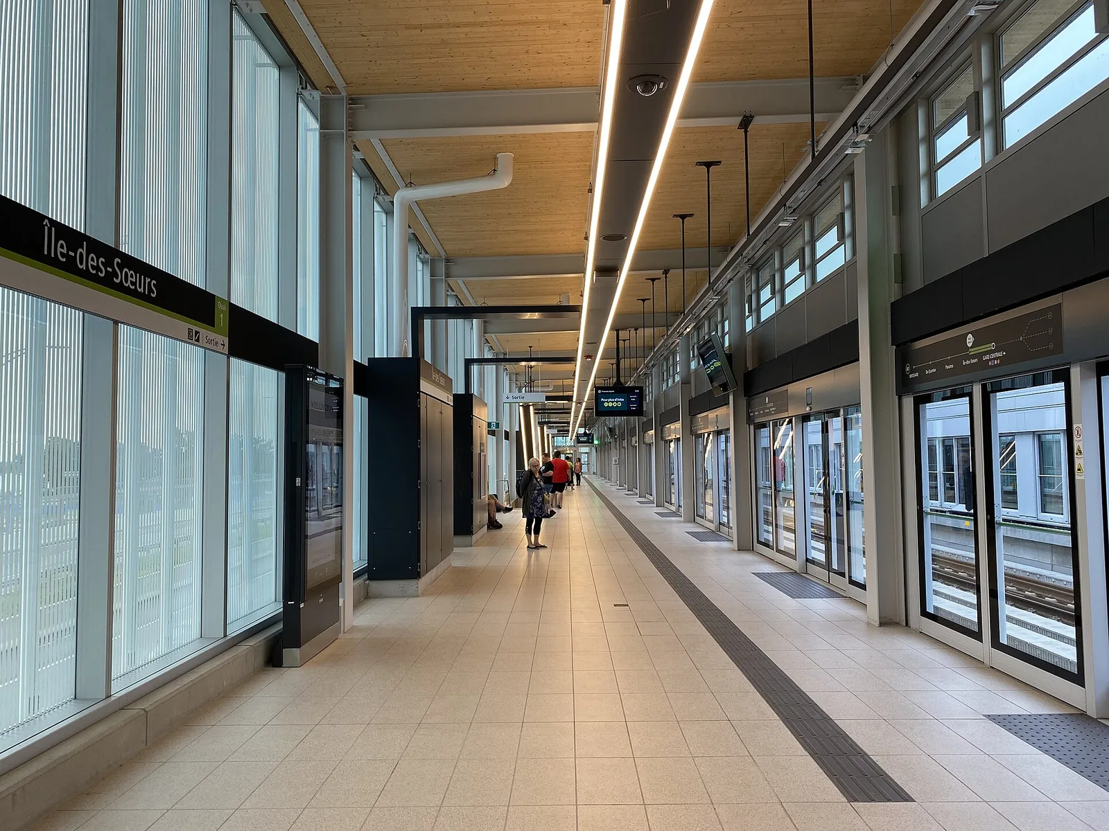 Platform of the REM light rail station at Île-des-Sœurs, the nearest train stop for the Strøm Nordic spa on Nuns' Island
